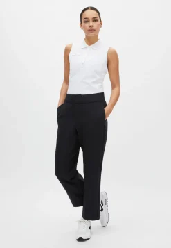 Brenda Pant, Black