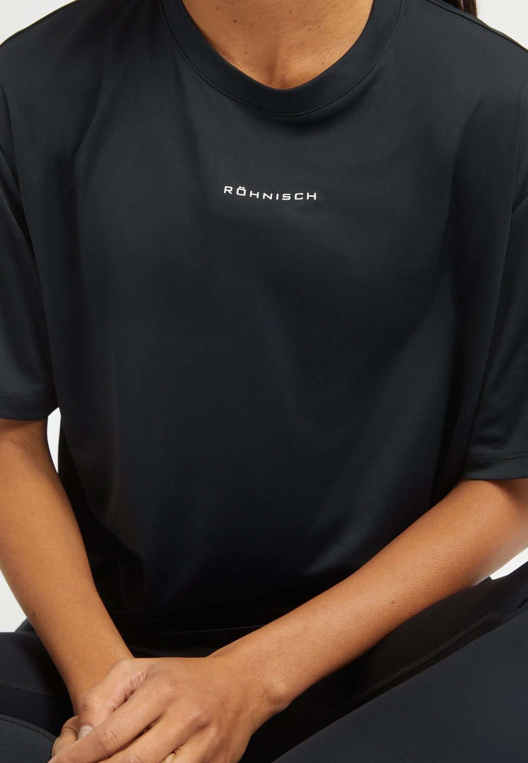 Court Loose Tee, Black