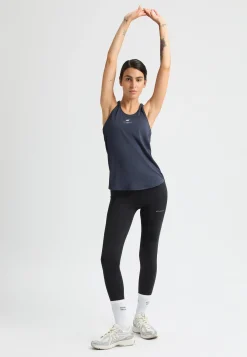 Motion Racerback, Space Navy