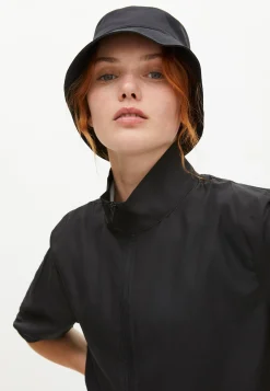 Packable Wind Half Sleeve, Black