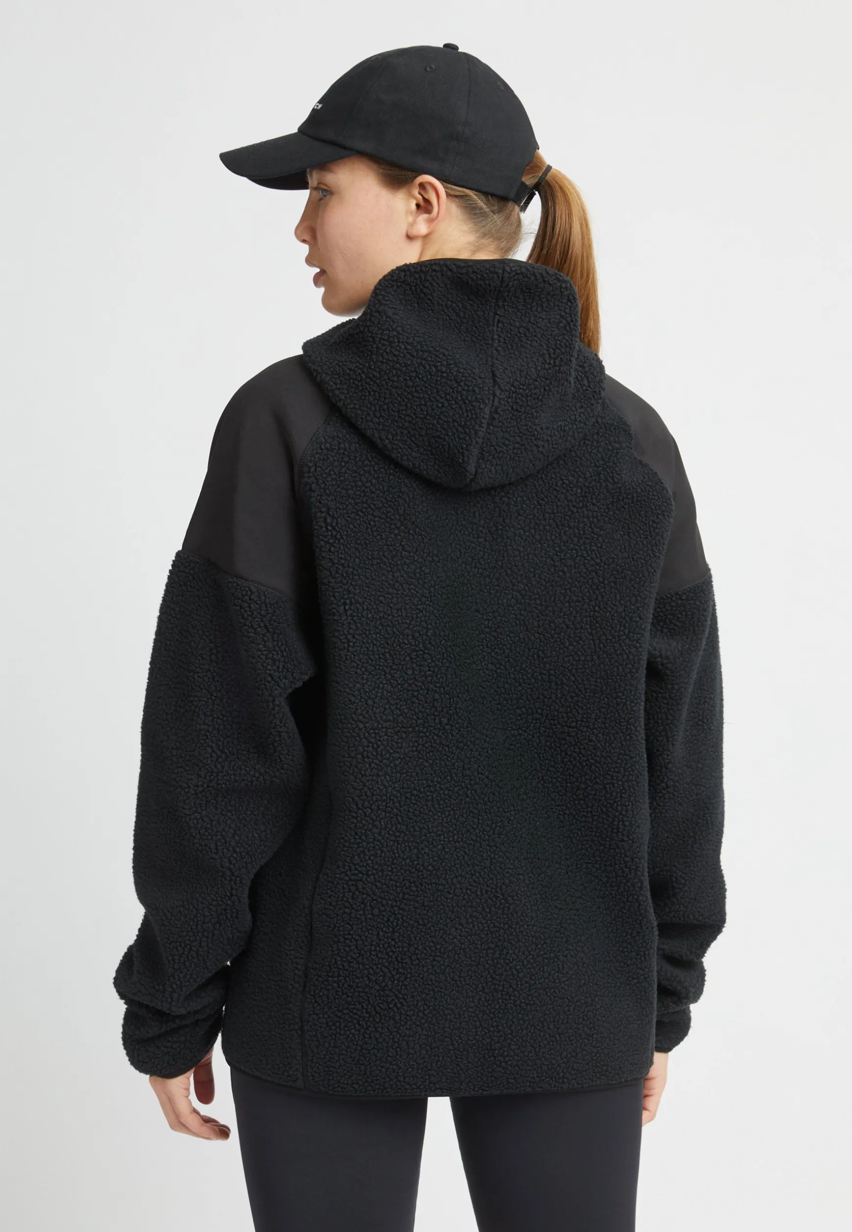 Wazzi Pile Hoodie, Black